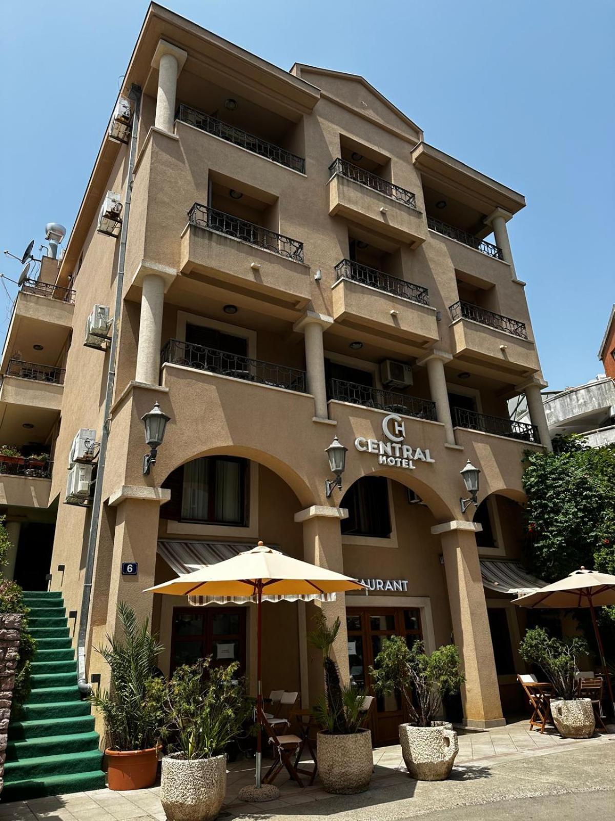 Konukevi Central Hotel-budva 3*