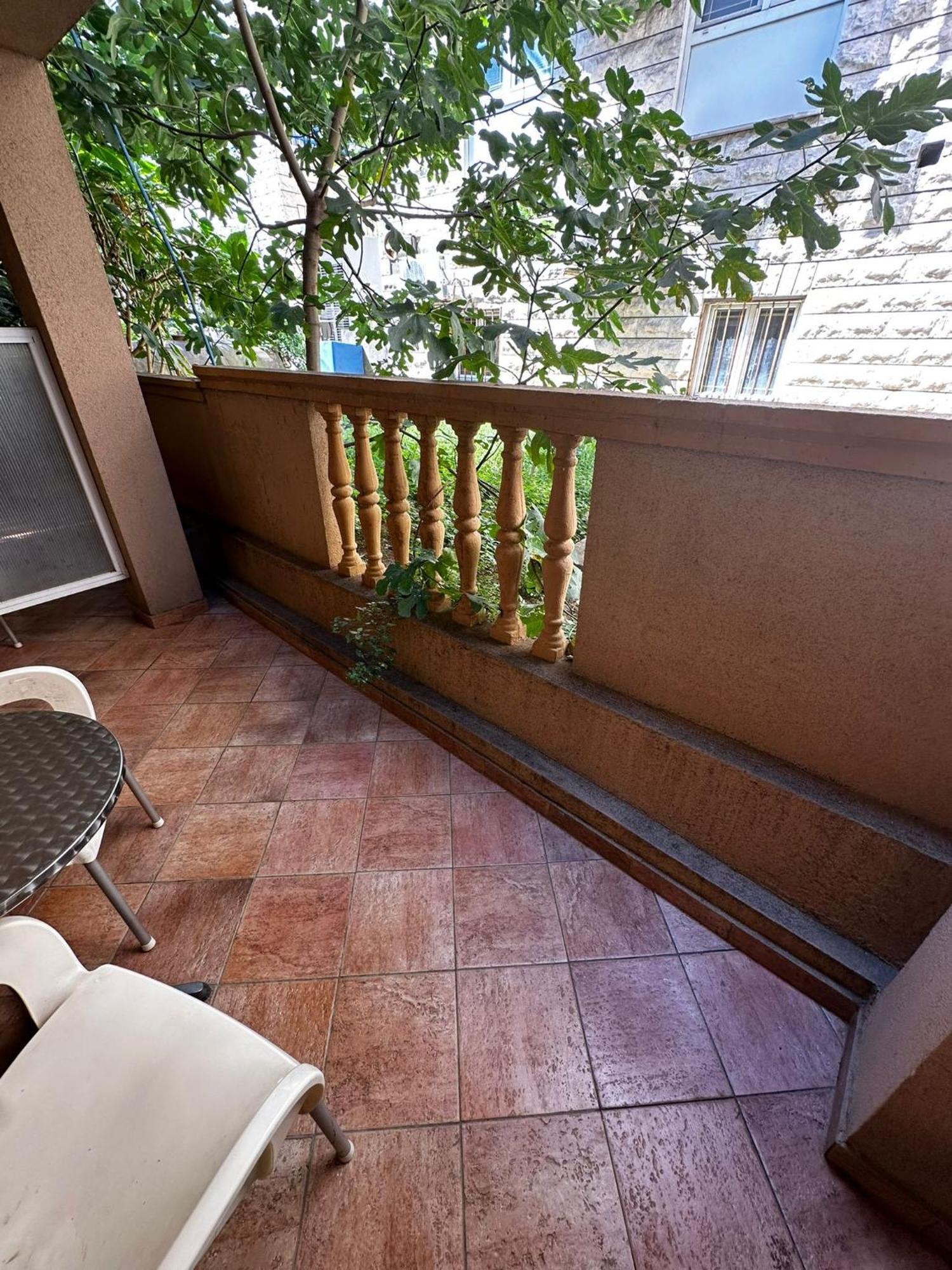 Central Hotel-budva