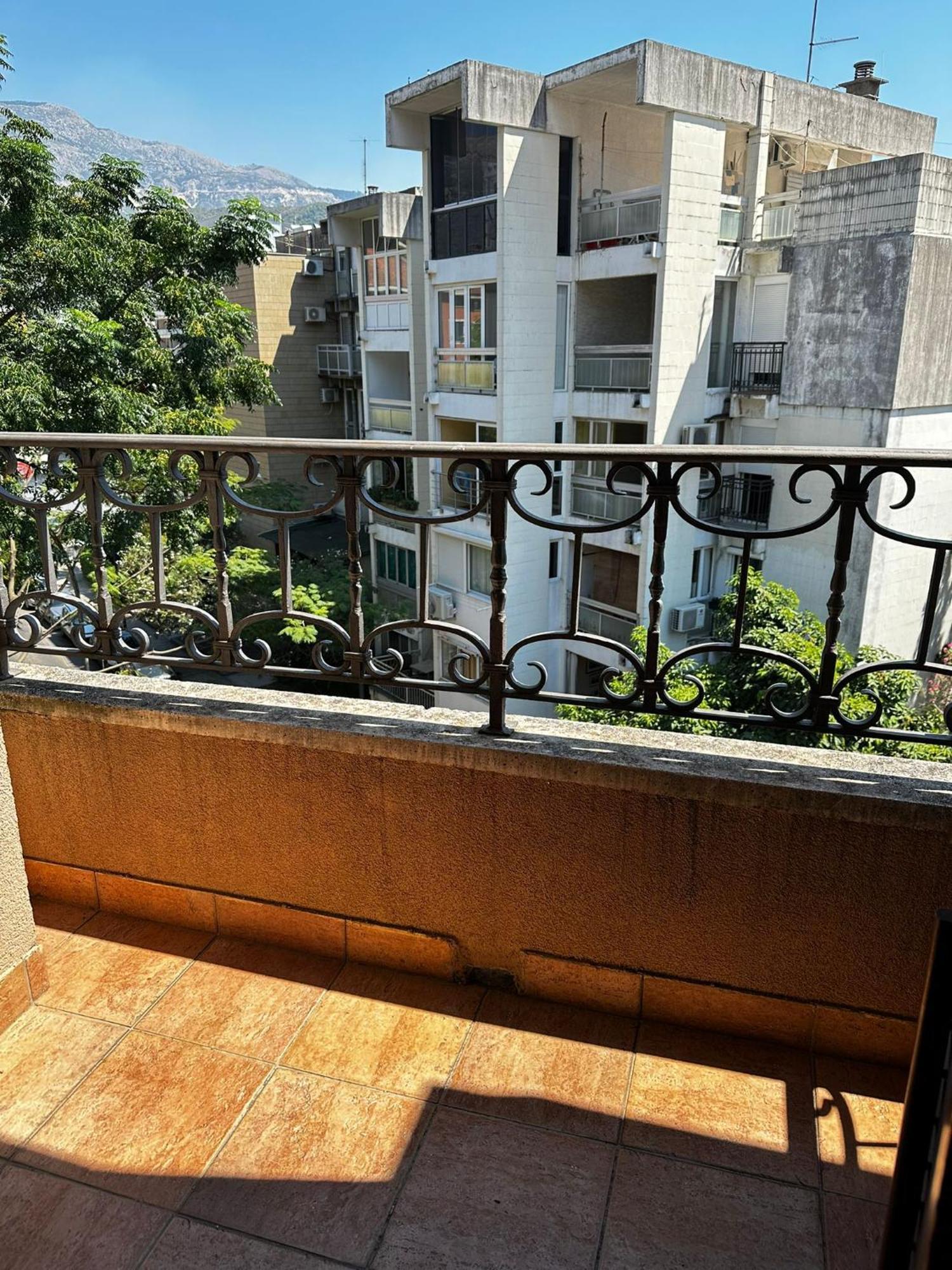 Central Hotel-budva Konukevi